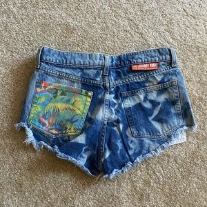 Cute mini shorts